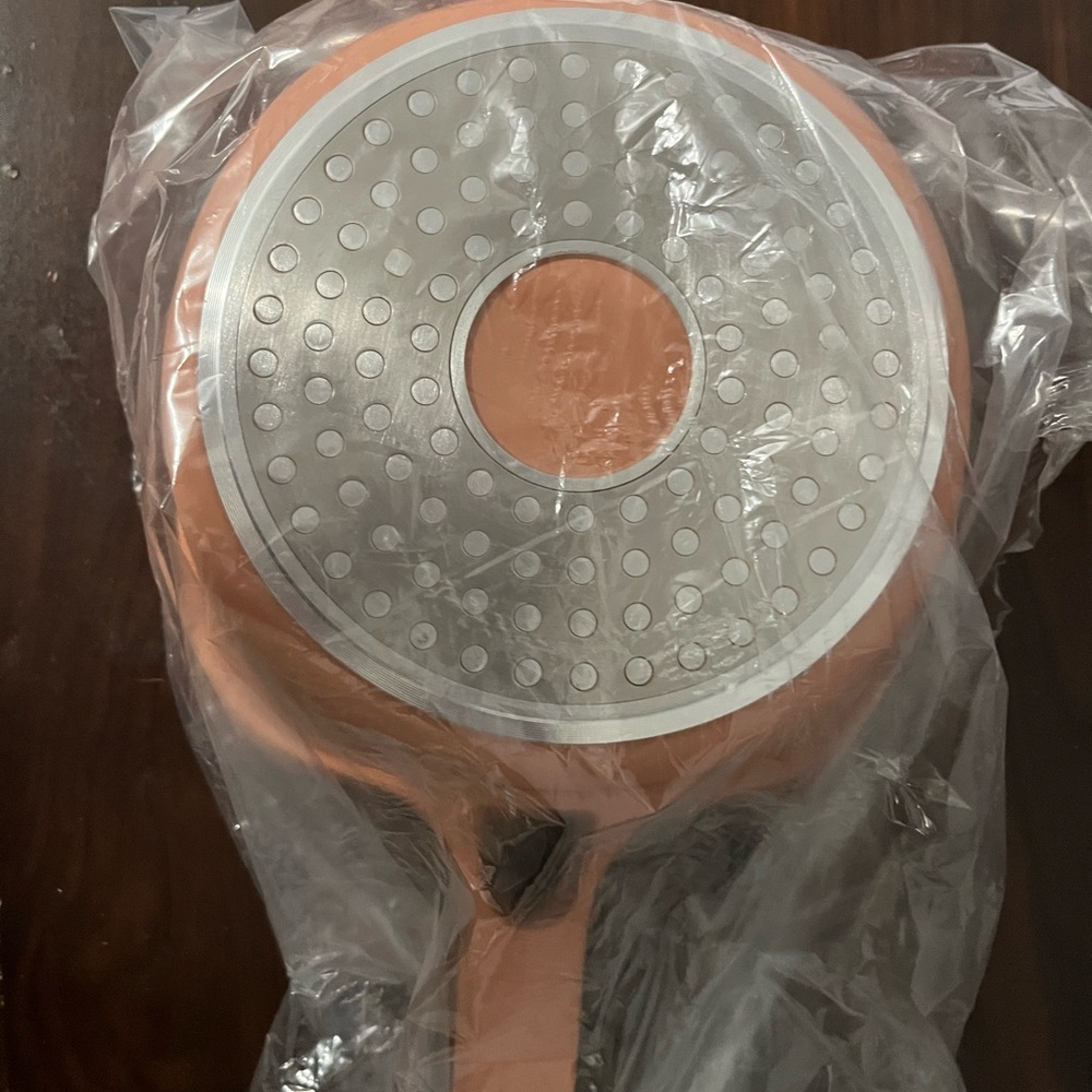 2 quart cast aluminum sauce pan with lid